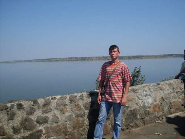 Роман Белый