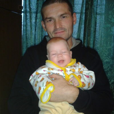 Денис Незнаев