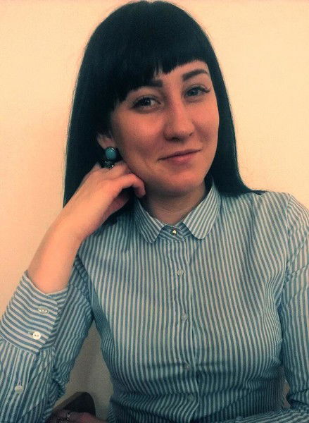 Лена Романова