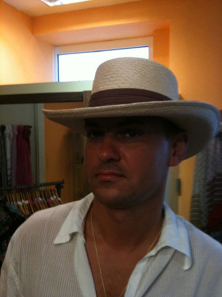 Петр Шведов