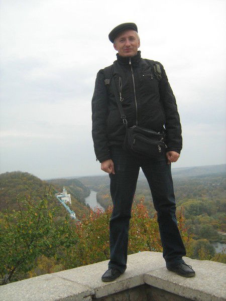 Михаил Левченко