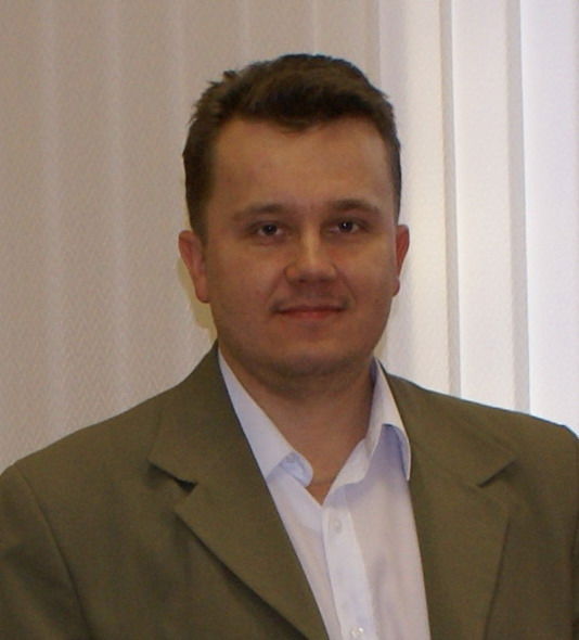 Дмитрий Лазарев