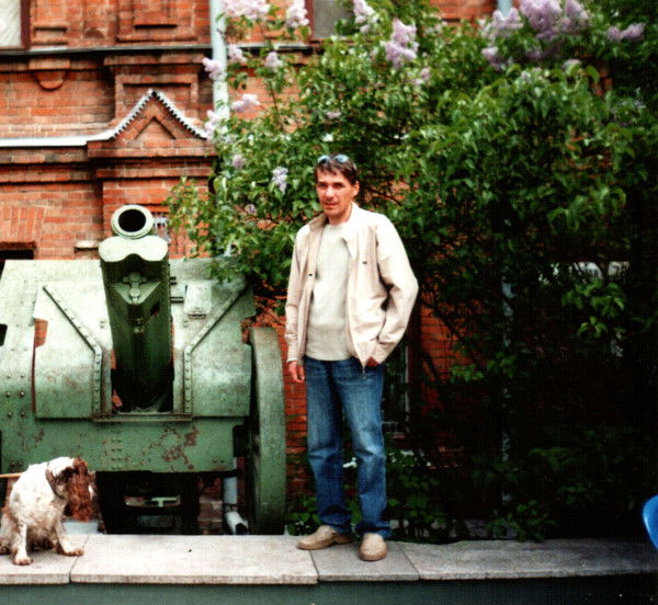 Олег Иванов