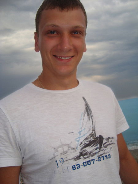 Денис Мартынов