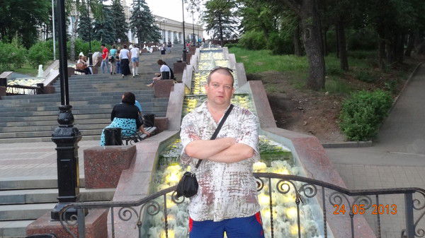 Александр Неретин