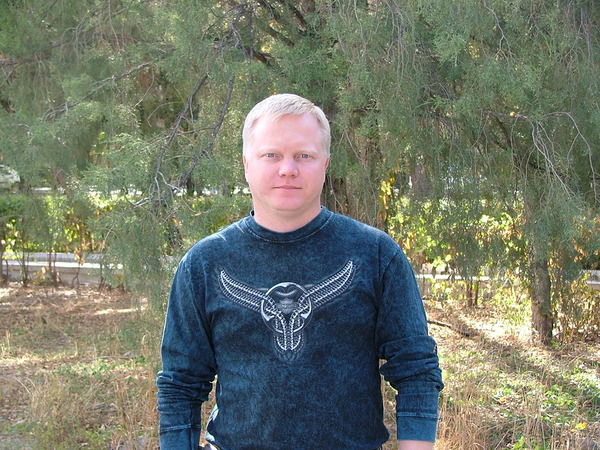 Артём Иванов