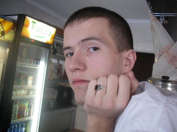 Виталий Кравцев