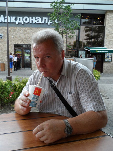 Николай Грузинов