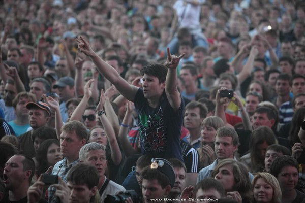 Тёма Червонный