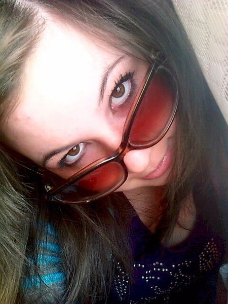 *юленька* ****