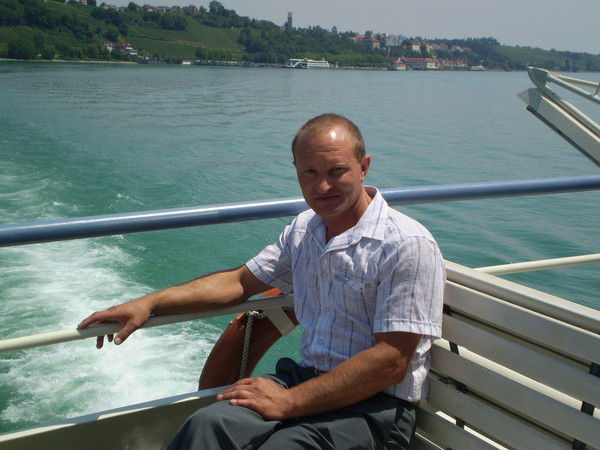 Андрей Серков