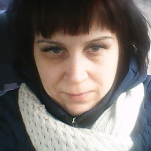 Eлена Зуева