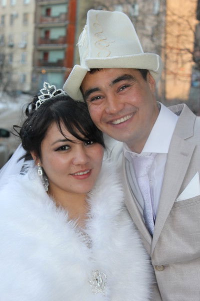 Эрнис Копосов