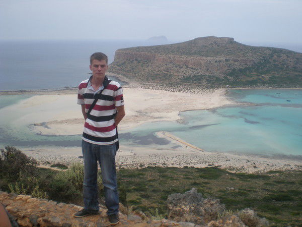 Неизвестно Неизвестно