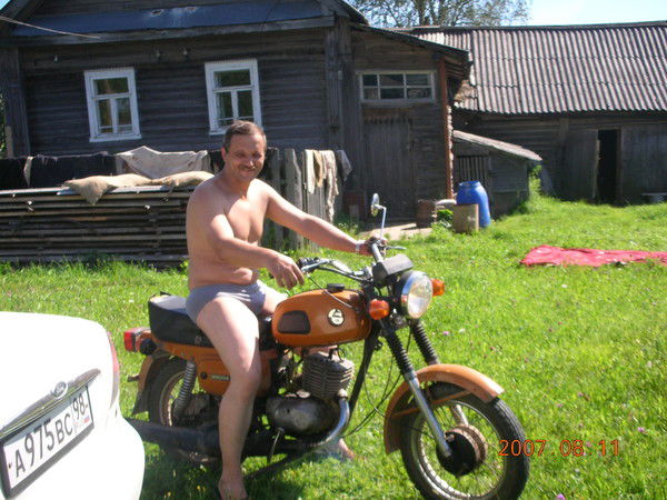 Александр Иванов