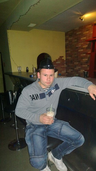 Женя Шаншунов