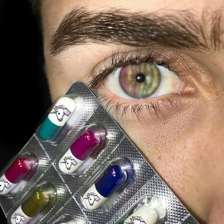 Миша Веселов