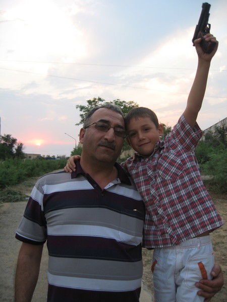 Эльсевар Рзаев