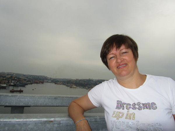 Елена Цуканова