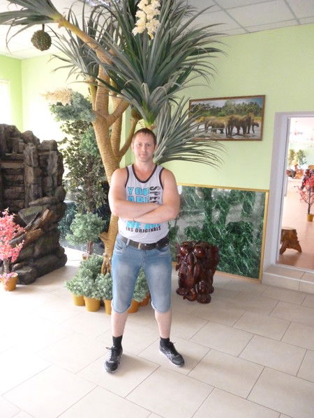 Александр Курбанов