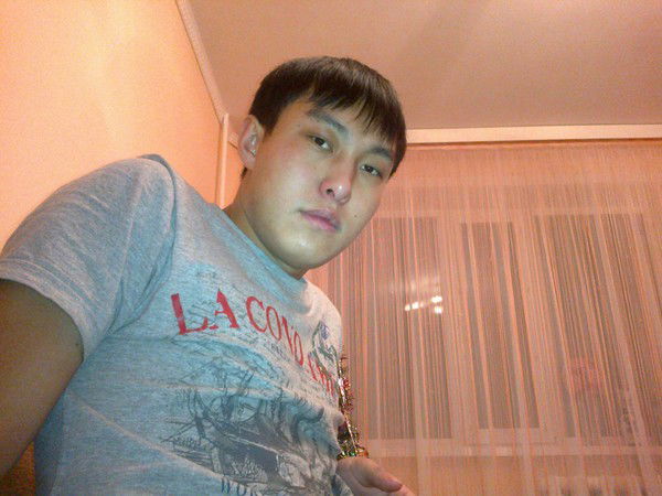 Данияр Абишев