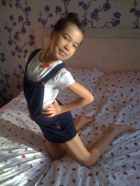 Айя Хусаинова