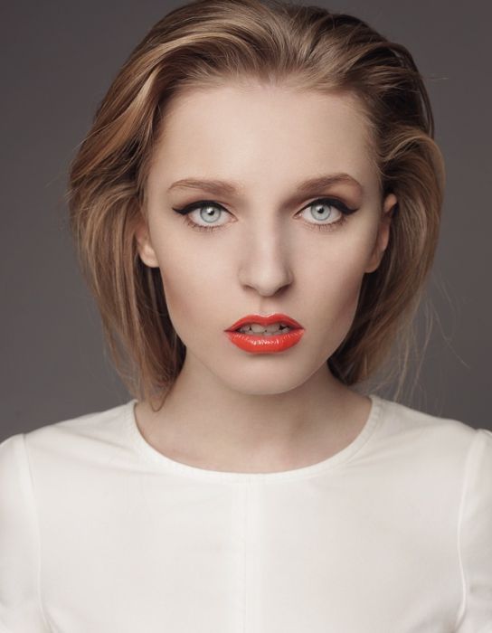 Адель Карпова