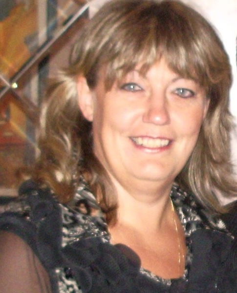 Елена Петрова