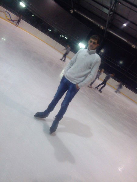 Максим Богучарсков