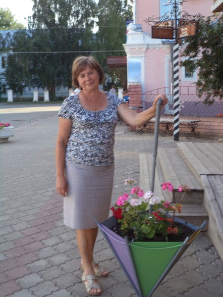 Надежда Шутова