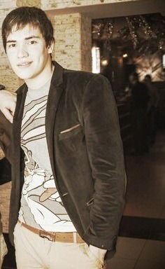 Максим Чирков