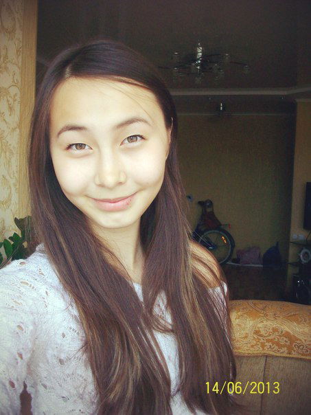 Амилина (-_-)