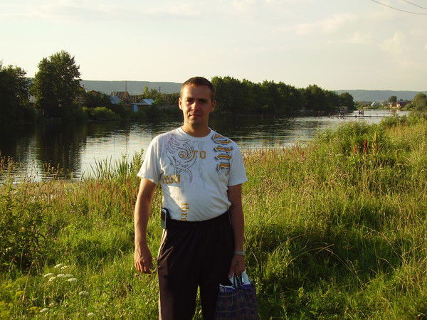 Михаил Медведев