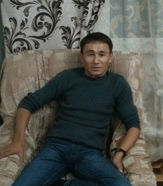 Данияр Касенов