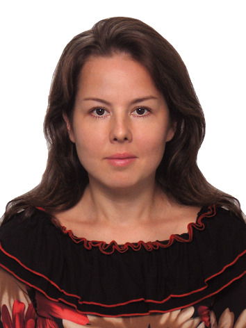 Людмила Петрова