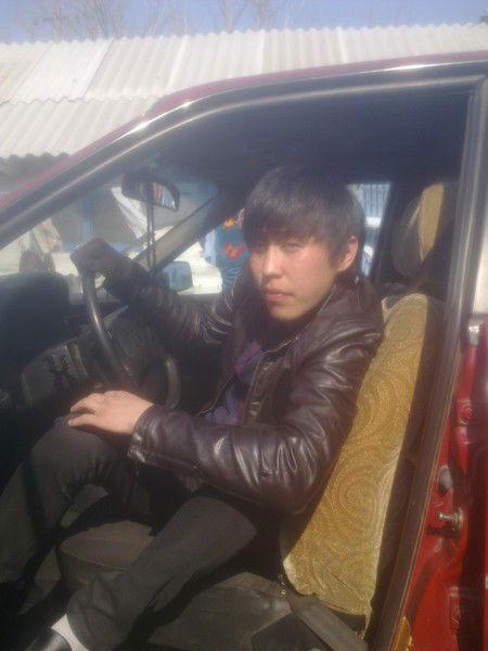 Аскар Уаисов