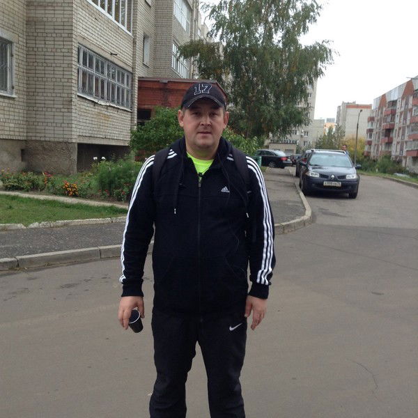 Роман Маркин