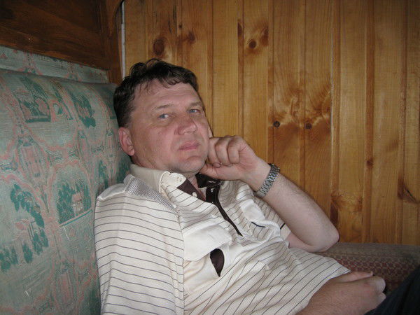 Александр Зарубин