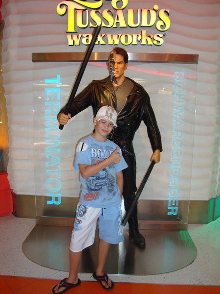 Илья Захаров