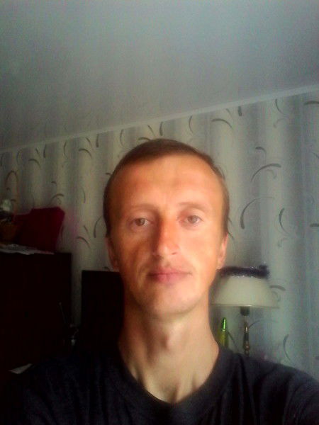 Алексей Старков