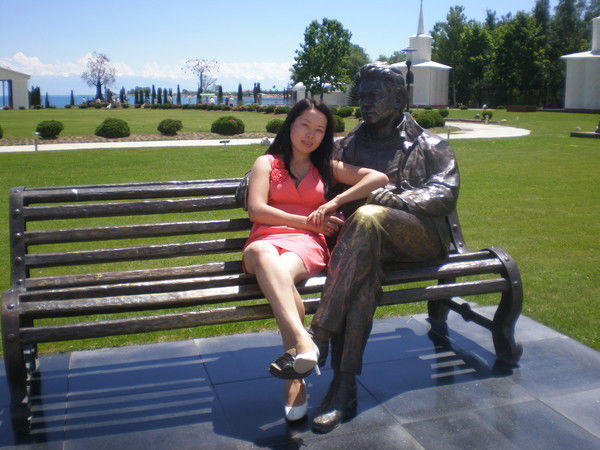 Элизат Аматова