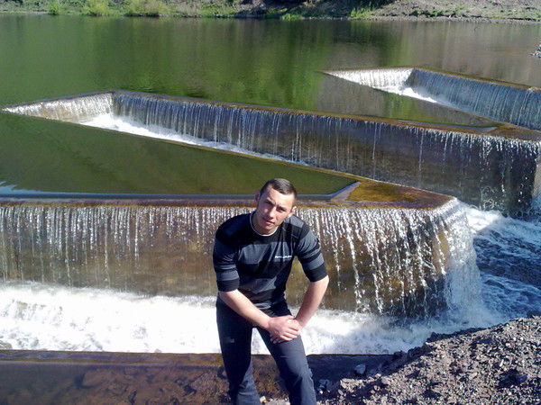 Евгений Шарапаев