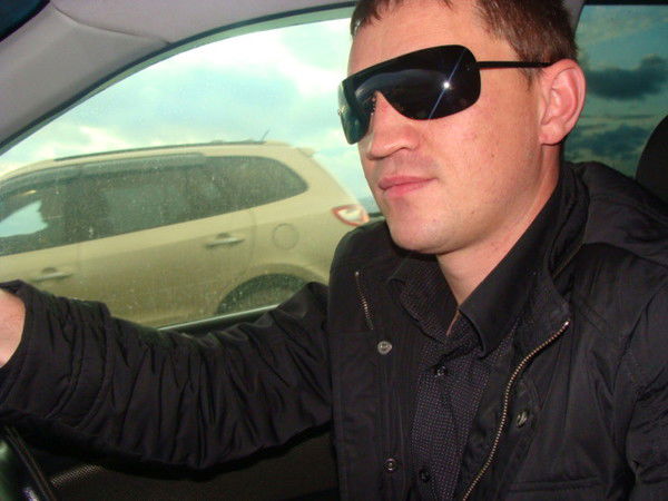 Артём Артем