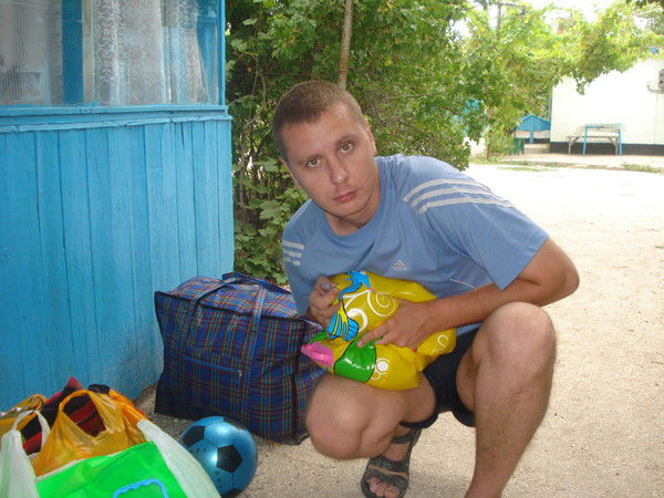 Валера Надич