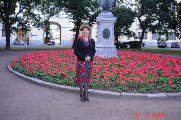 Наталья Серова