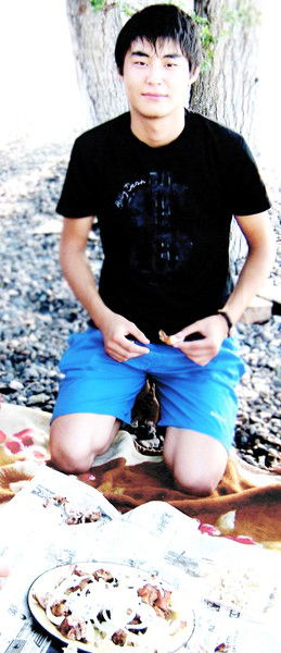 Нияз Абильдинов