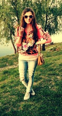 Кира Котова