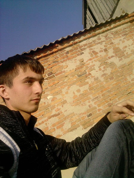 Евгений Николаев