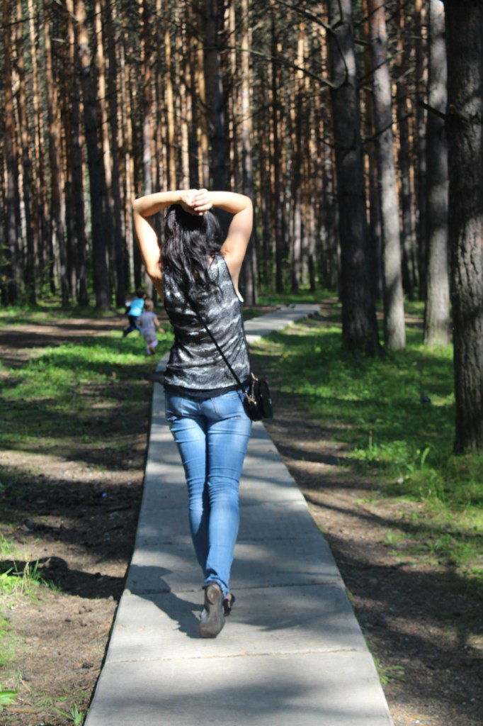 Елена Захарова