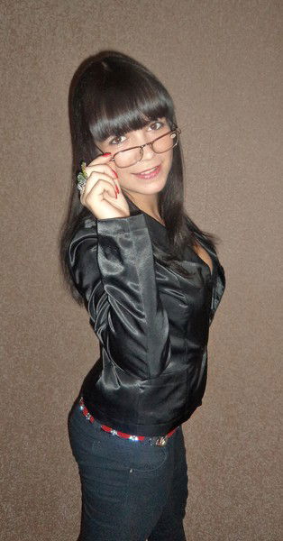 Анна Азанова